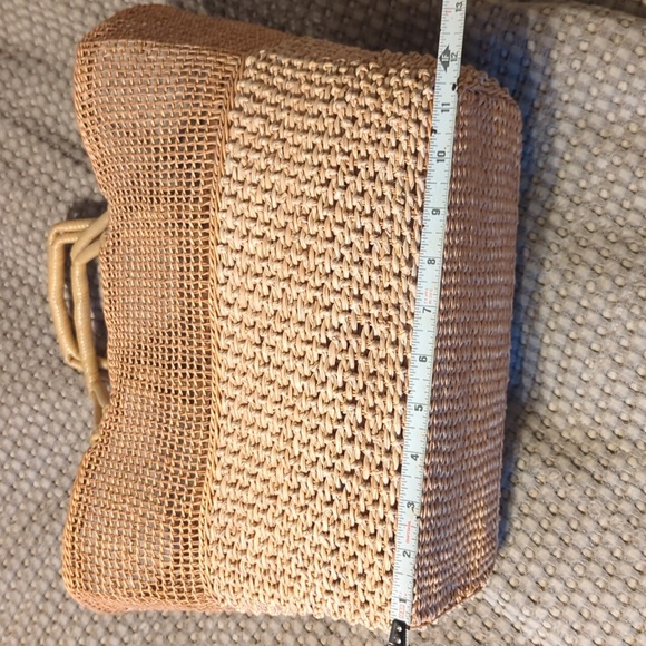 Vintage woven straw bag (please read description) - Picture 10 of 10